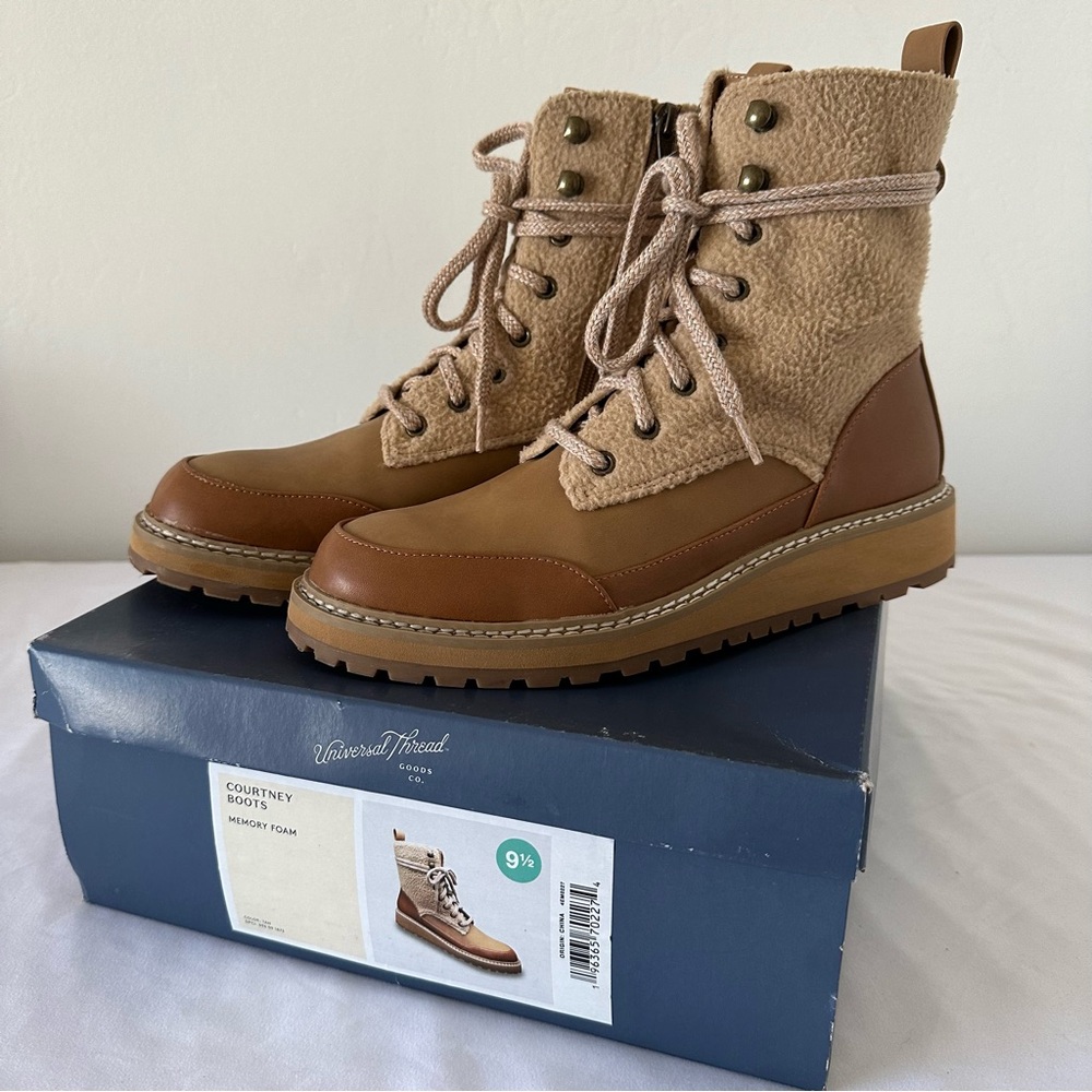 Universal Thread Courtney Faux Leather Sherpa Hiking Boots Tan Size 9.5